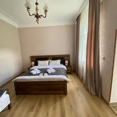 Dato Khetaguri Apartment Степанцмінда Екстер'єр фото